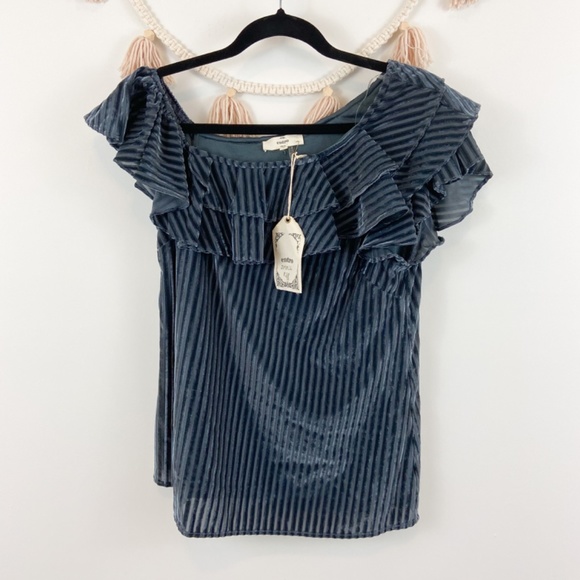 Entro Grey Velvet Striped One Shoulder Ruffle Top - Picture 3 of 9